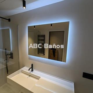 Espejo led de baño LIGHT - Imagen 1
